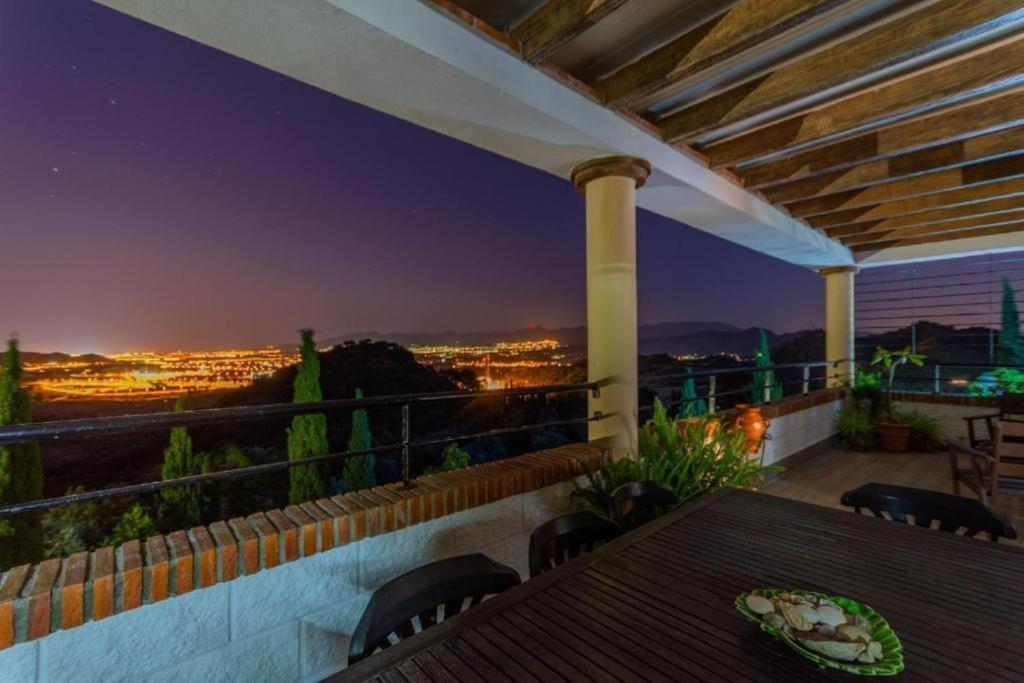 Finca Mallorquin Малага Экстерьер фото