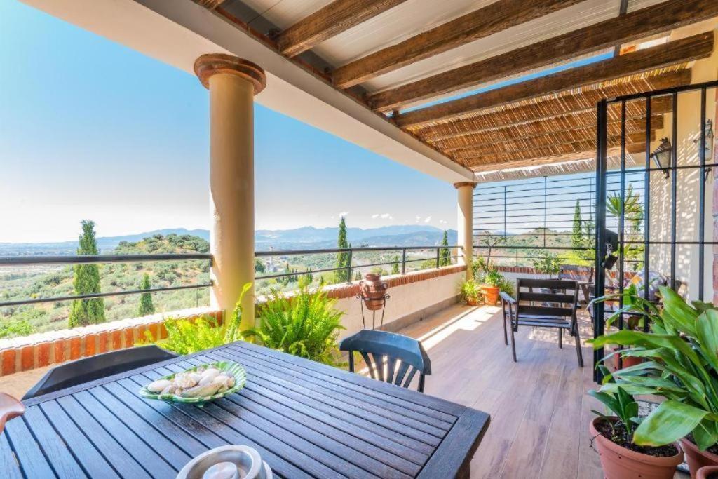 Finca Mallorquin Малага Экстерьер фото